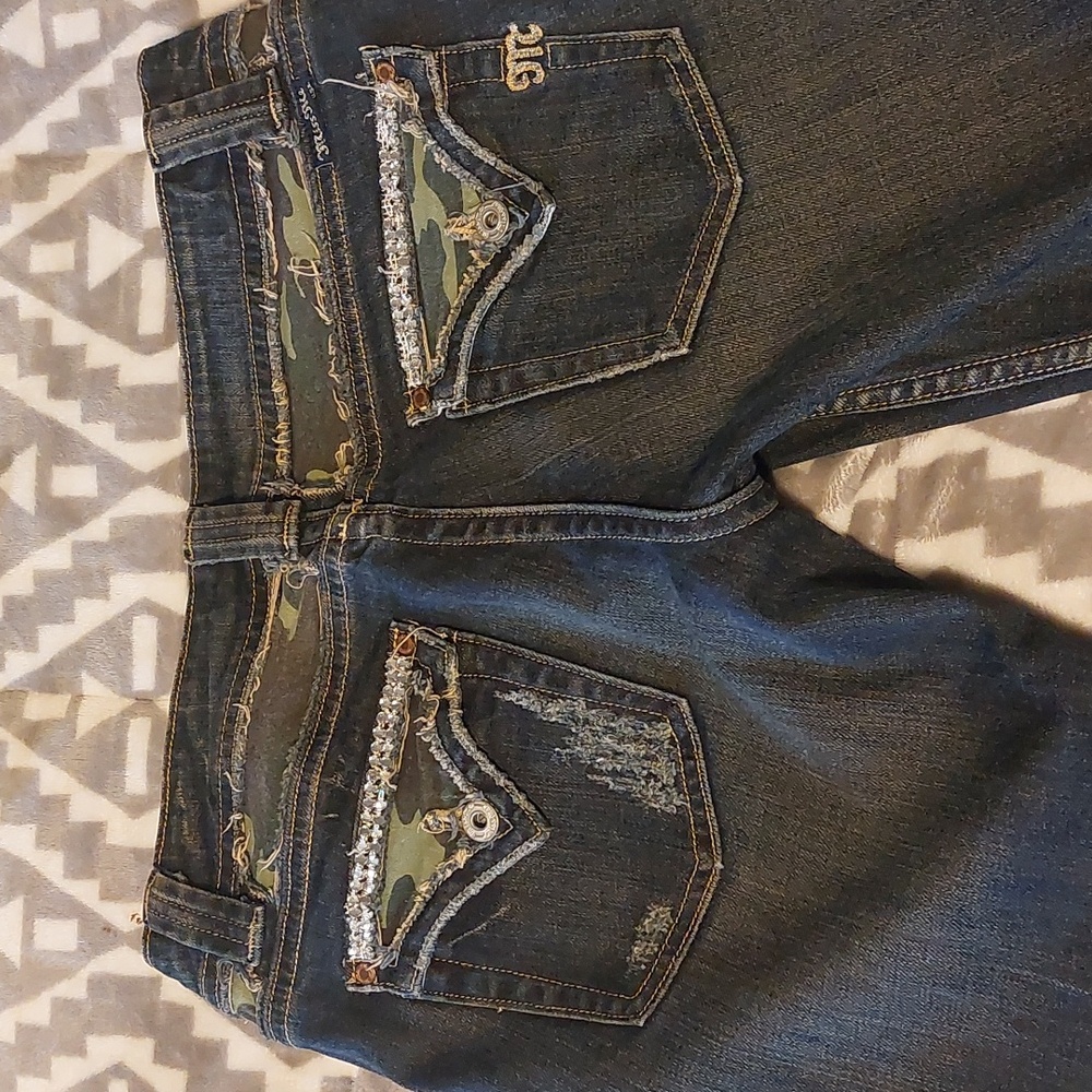Miss Me Jeans - Picture 2 of 4